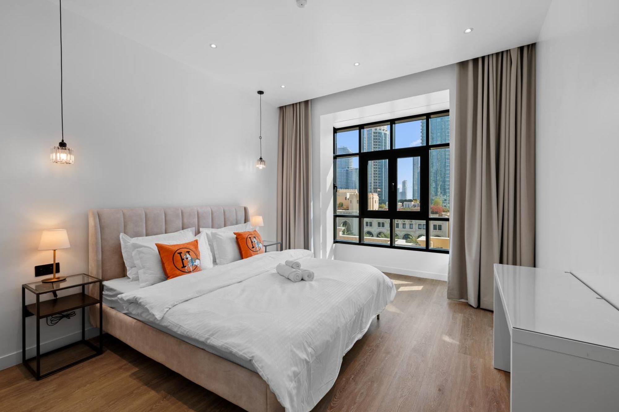 Modern Comfort Chic 1br Direct Access To Mall Apartment Dubai